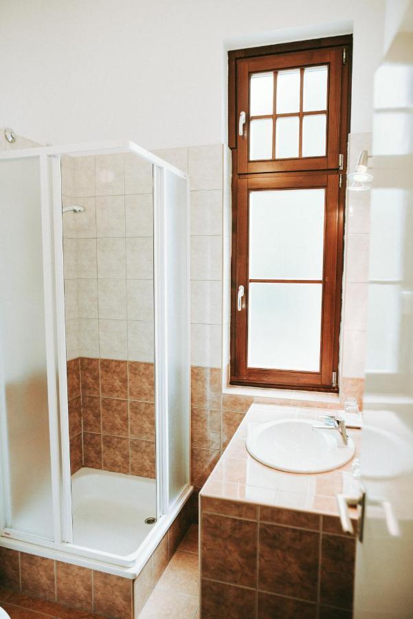 Platan Hotel Сиофок Екстериор снимка